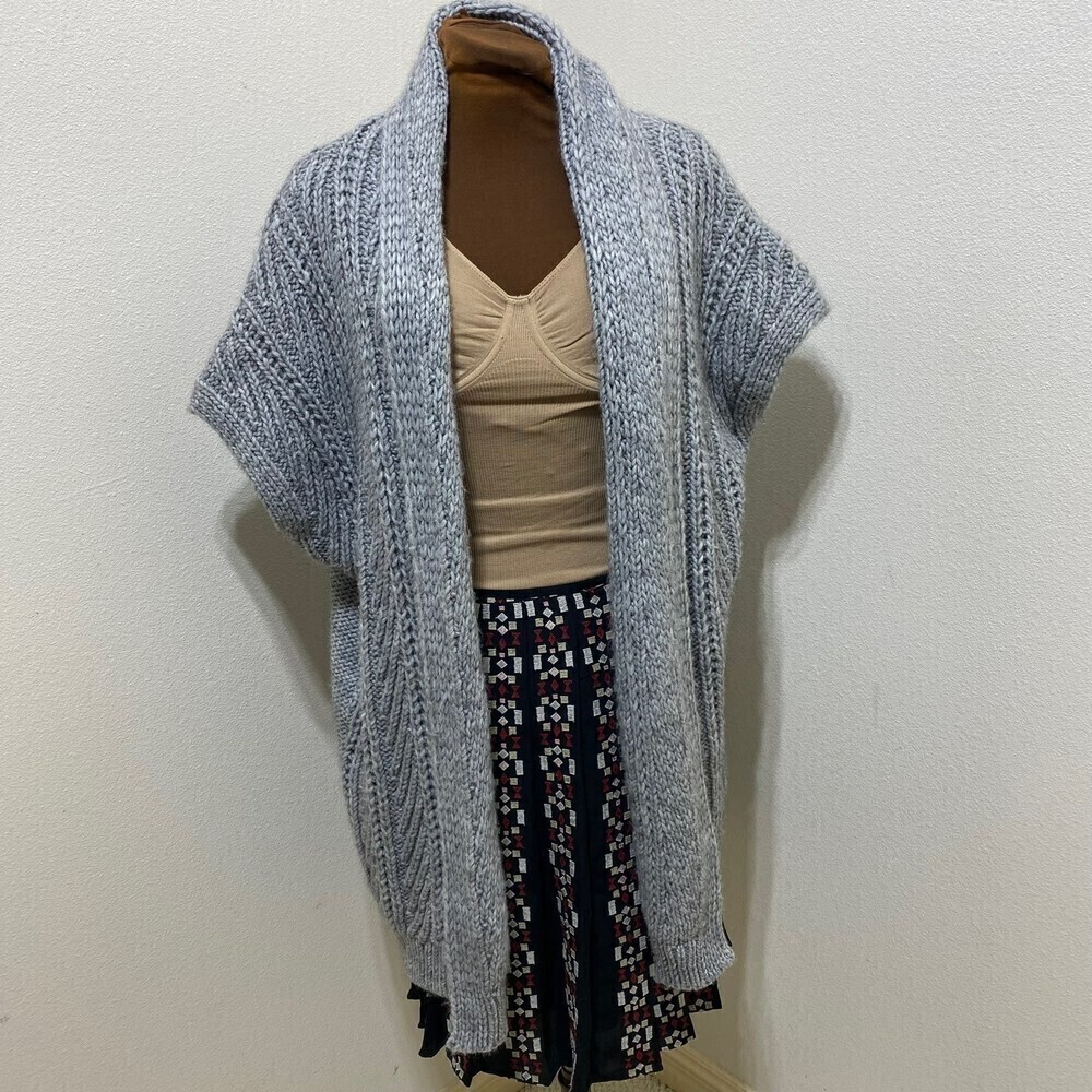 Elsamanda Grey Wool Blend Cardigan/Sweater Size Medium